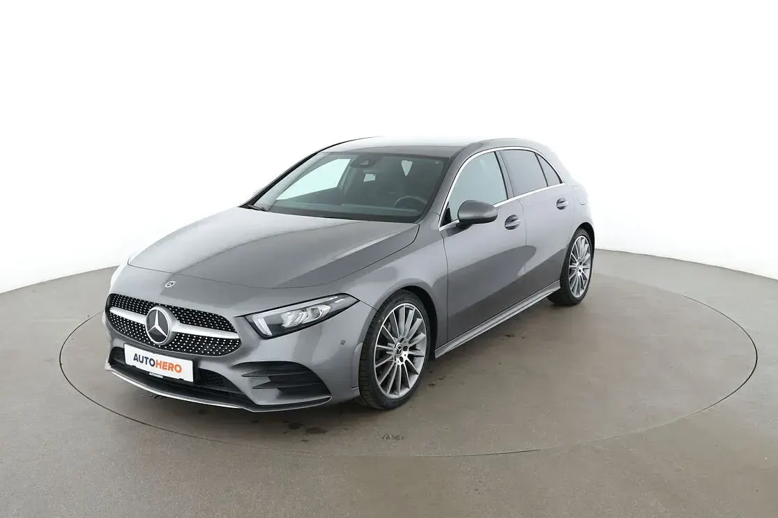 Gebraucht Mercedes A180 AMG line 136 PS (100 kW) 2022 Limousine