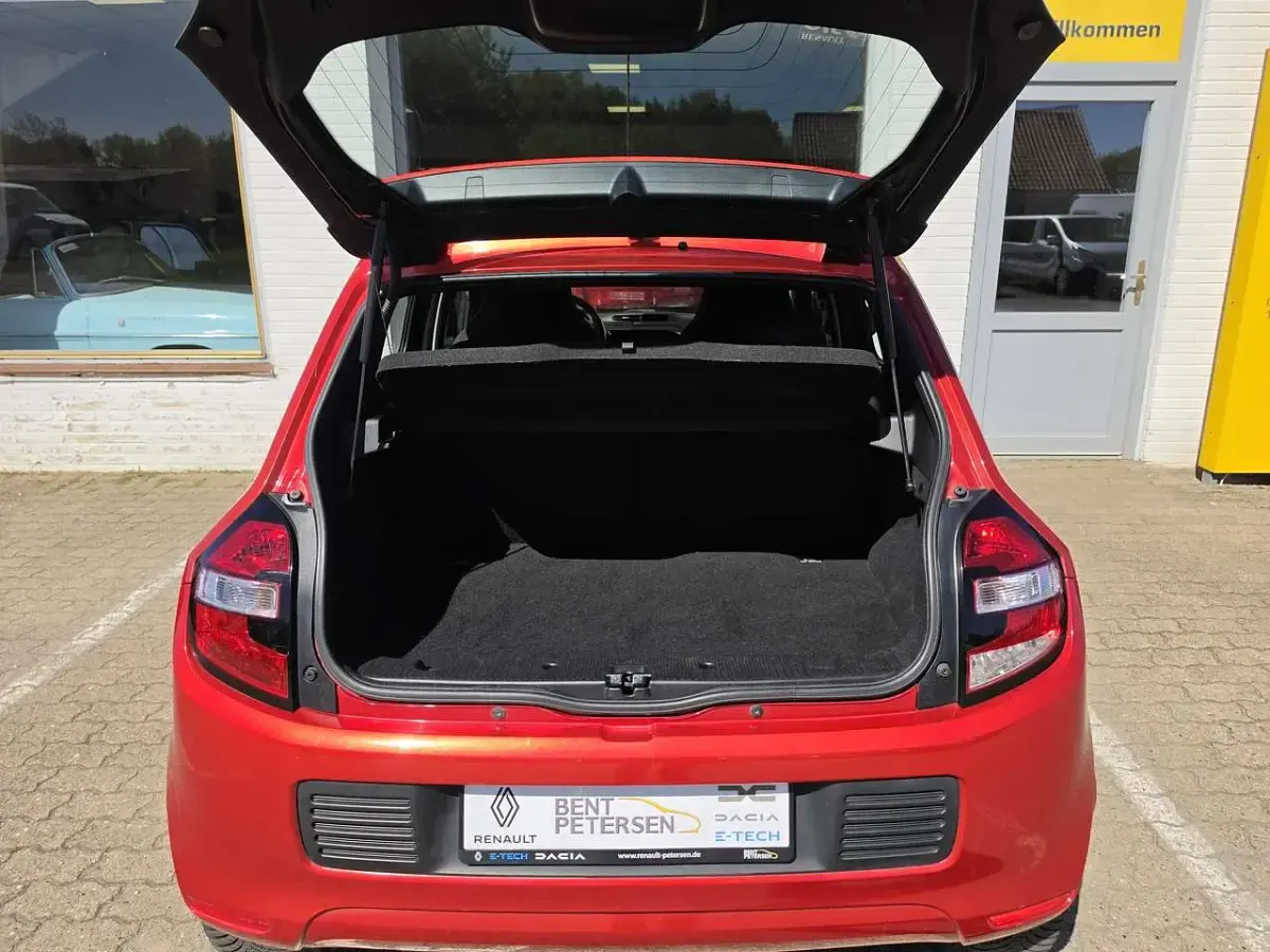 Gebraucht Renault Twingo LIMITED 69 PS (50 kW) 2018 Feuerrot Kleinwagen