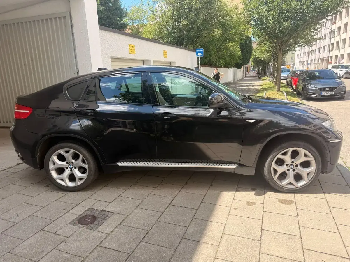 Gebraucht BMW X6 Shadowline 245 PS (180 kW) 2012 Schwarz SUV