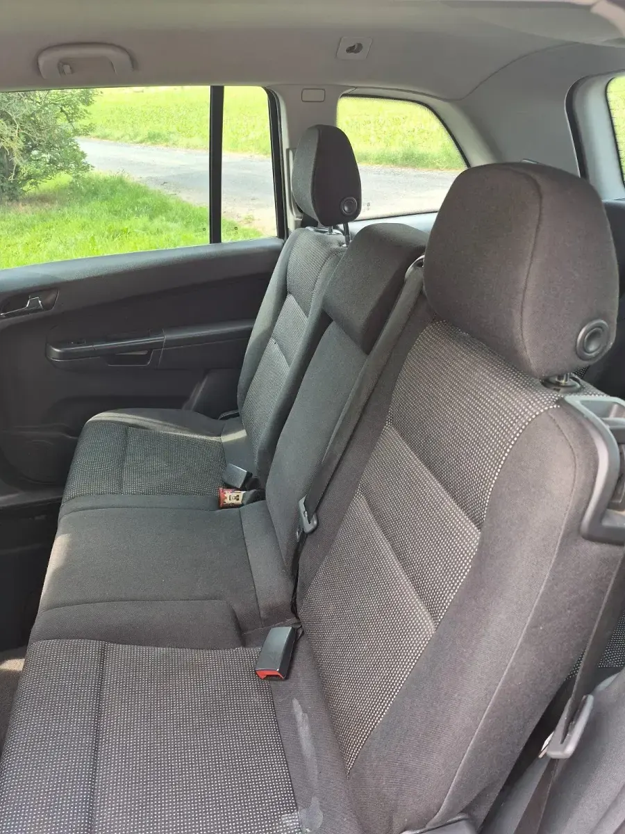 Gebraucht Opel Zafira Sport 150 PS (110 kW) 2008 Van / Kleinbus