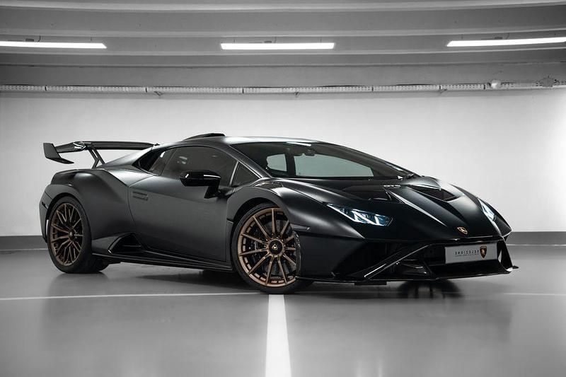 Gebraucht Lamborghini Huracán 640 PS (470 kW) 2022 Schwarz