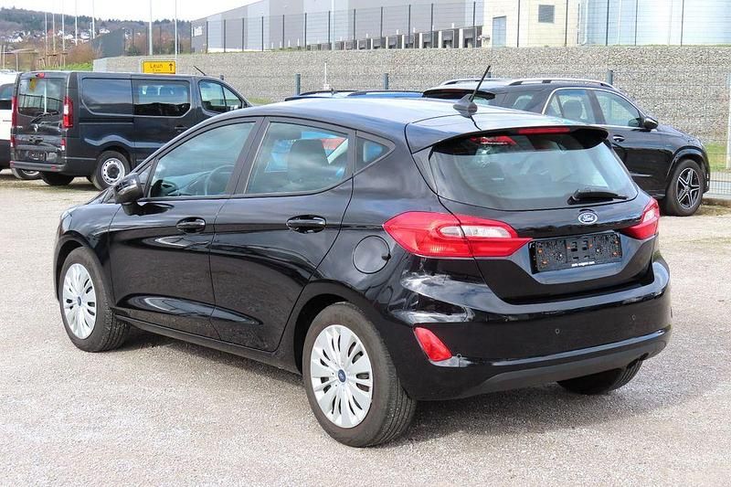 Gebraucht Ford Fiesta 86 PS (63 kW) 2020 Schwarz Kleinwagen