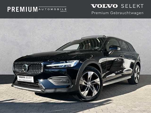 Gebraucht 2023 Volvo V60 CC Kombi | 41.890 € (Etwas zu teuer) - Bild 1/4