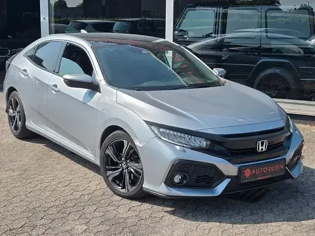 Gebraucht Honda Civic Executive 129 PS (94 kW) 2017 Silber Limousine