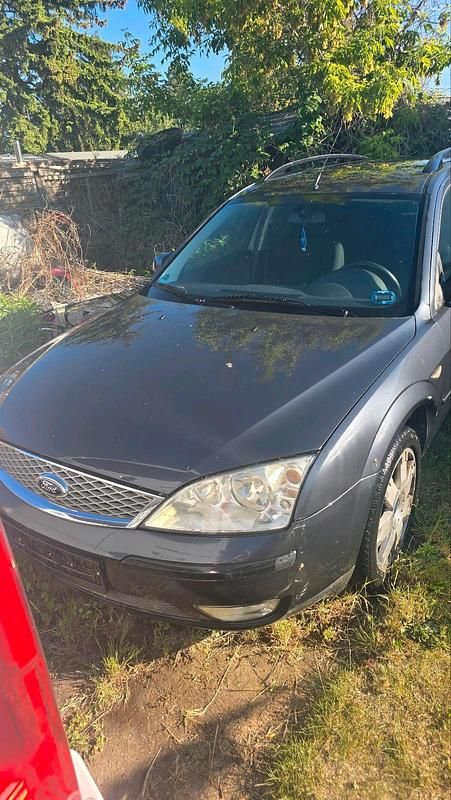 Grau Gebraucht 2006 Ford Mondeo Kombi | 600 € (Superpreis) - Bild 1/4