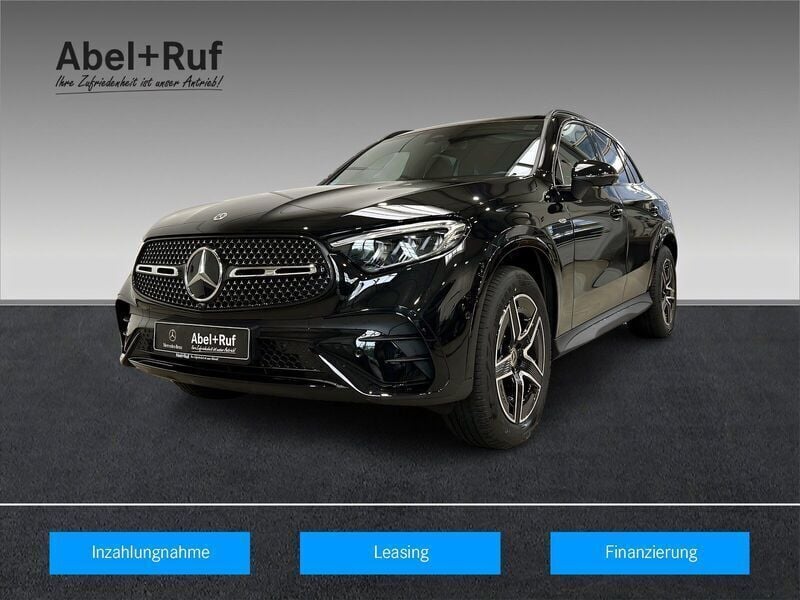 Lack obsidianschwarz Gebraucht 2025 Mercedes GLC300e AMG SUV | 74.497 € (Fairer Preis) - Bild 1/4