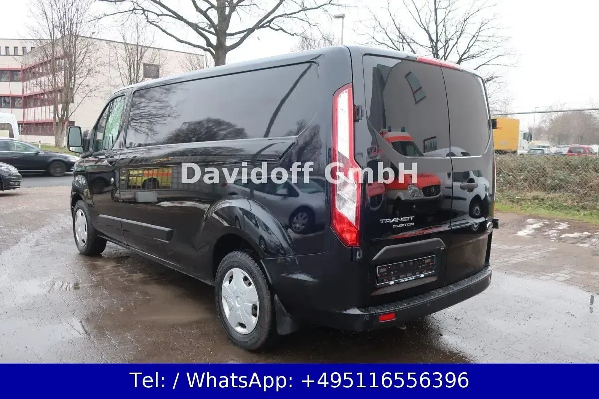 Gebraucht Ford Transit Custom Trend 131 PS (96 kW) 2021 Schwarz Limousine