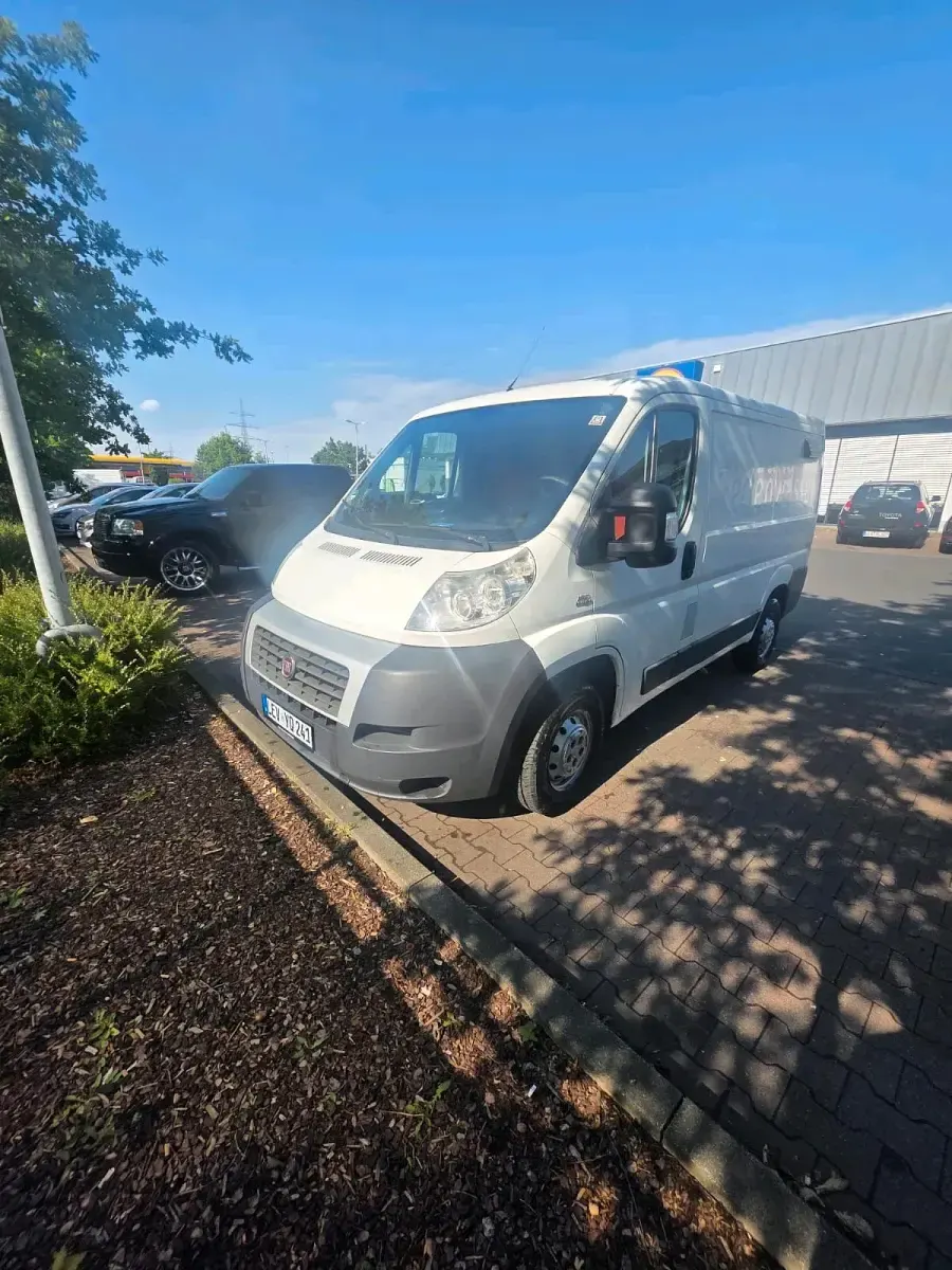Gebraucht Fiat Ducato 130 PS (95 kW) 2013 Weiß Van