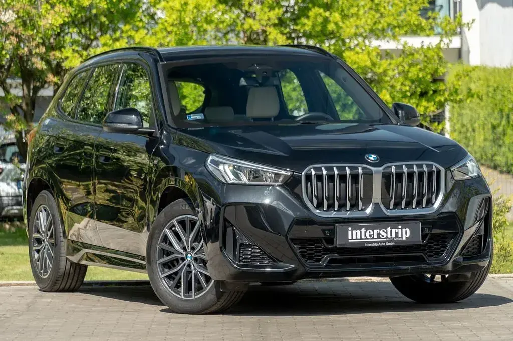 Gebraucht BMW X1 M Sport 163 PS (119 kW) 2025 Schwarz SUV