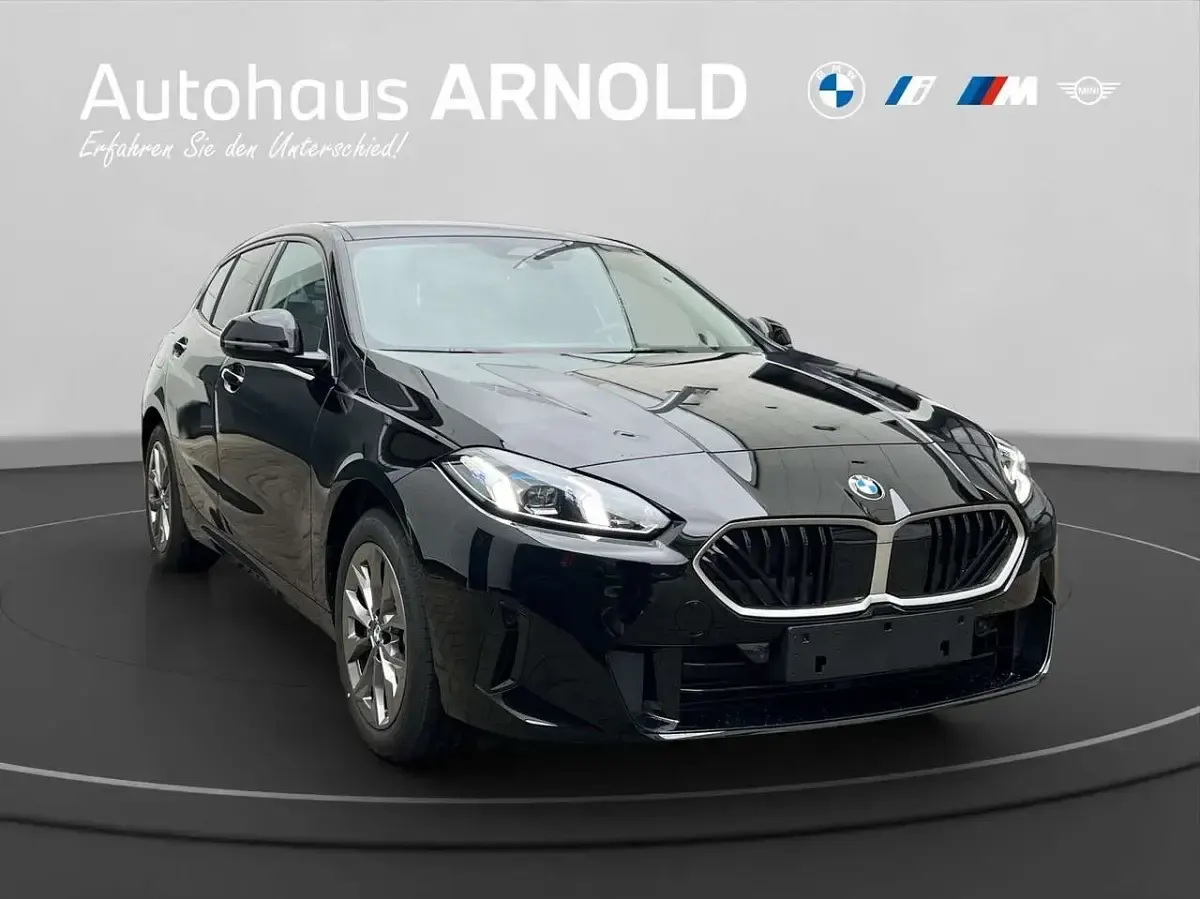 Nowe BMW 120 170 KM (125 kW) 2026 Czarny Hatchback