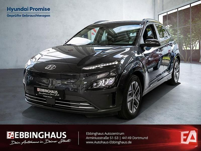 Grau Gebraucht 2021 Hyundai Kona Trend SUV | 23.850 € (Etwas zu teuer) - Bild 1/4