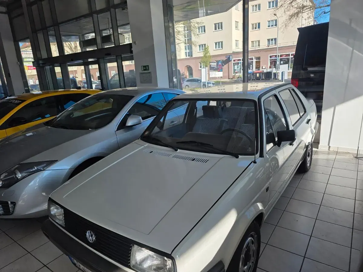 Second-hand VW Jetta 54 CP (39 kW) 1984 Alb Berlinǎ