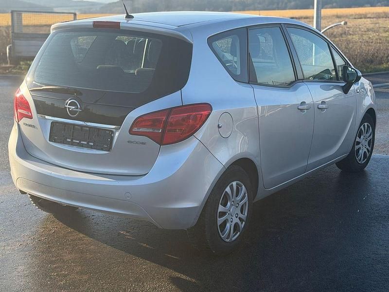 Gebraucht Opel Meriva 95 PS (69 kW) 2011 Van / Kleinbus