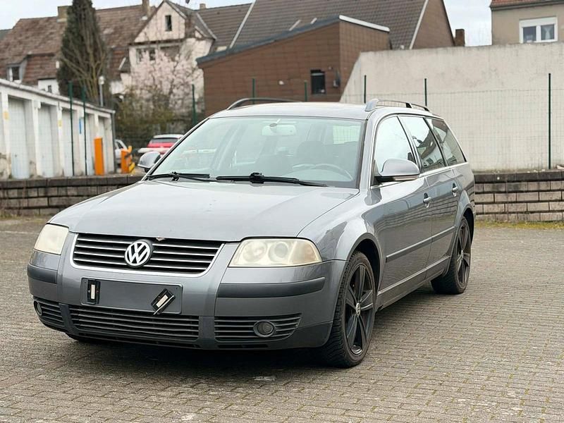 Gebraucht VW Passat 101 PS (74 kW) 2005 Grau Kombi