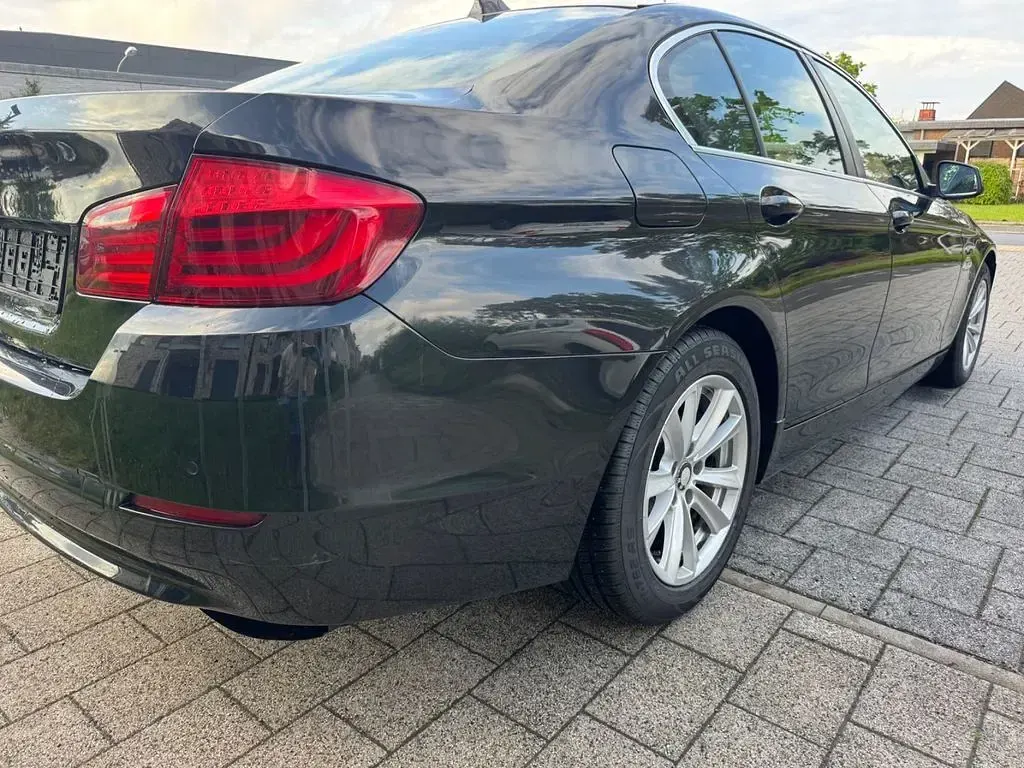 Gebraucht BMW 520 184 PS (135 kW) 2013 Schwarz Limousine