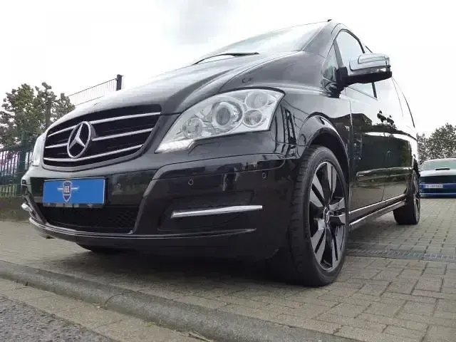 Gebraucht Mercedes Viano Edition 224 PS (164 kW) 2014 Obsidianschwarz Van / Kleinbus