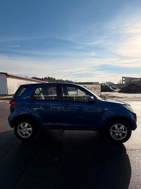 Gebraucht Daihatsu Terios 105 PS (77 kW) 2007 Blau SUV