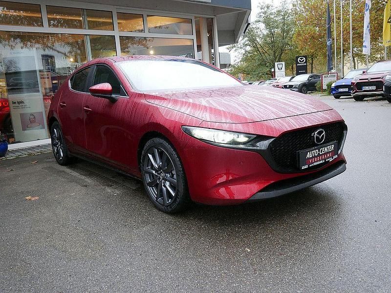 Gebraucht Mazda 3 Exclusive-Line 186 PS (136 kW) 2024 Soul red crystal Limousine