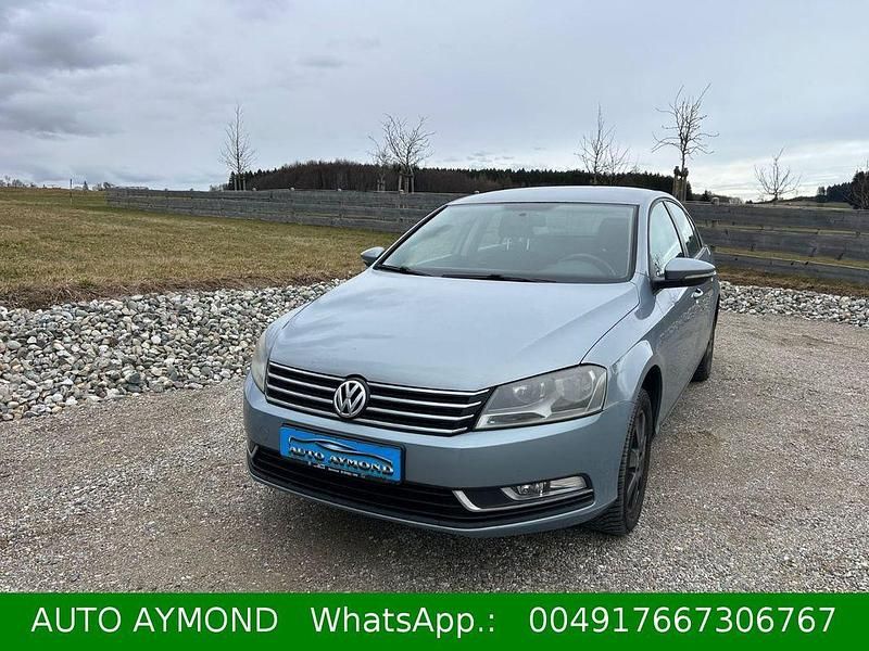 Gebraucht VW Passat 122 PS (89 kW) 2011 Limousine