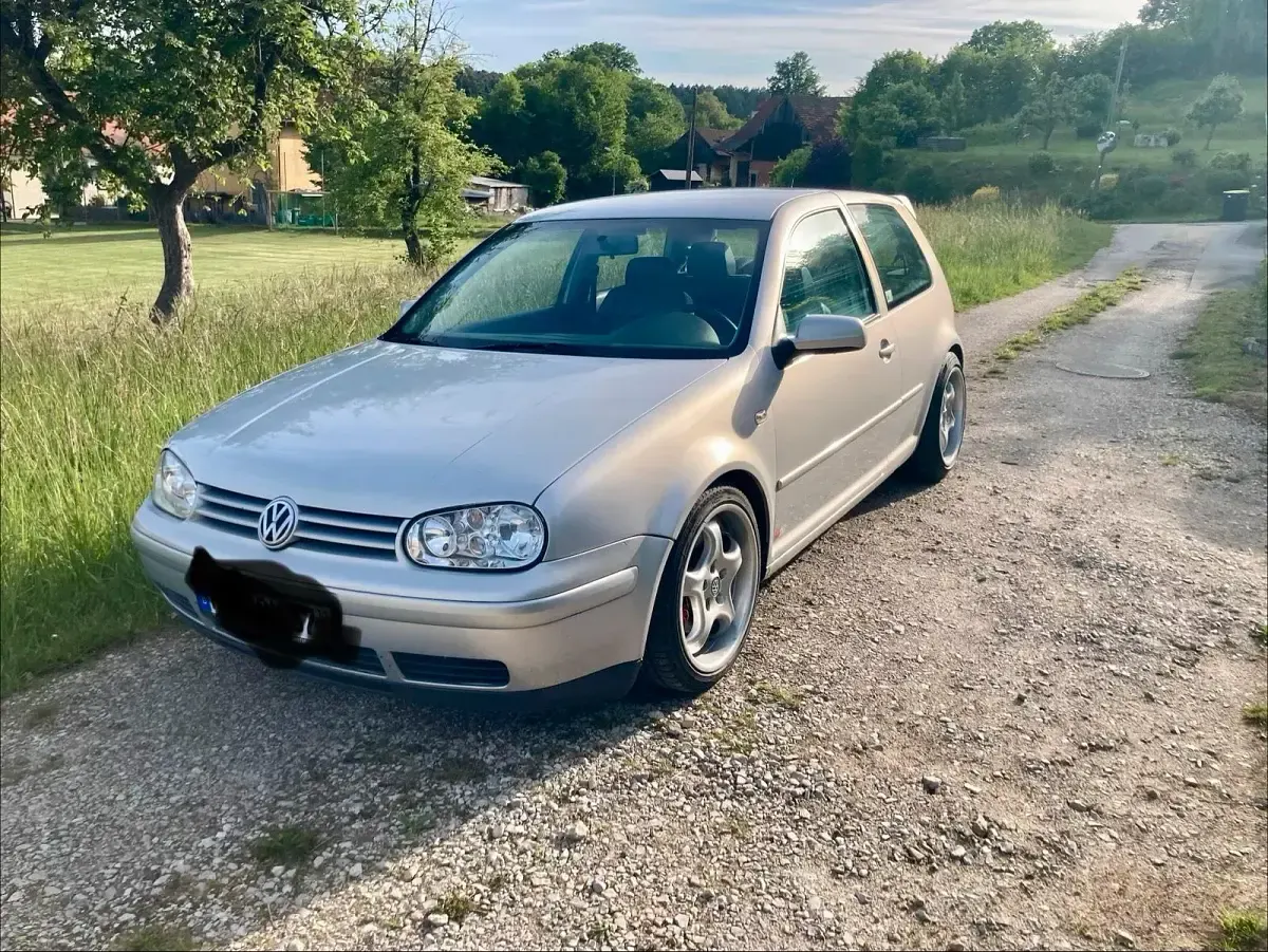 Occasion VW Golf GTI 150 ch (110 kW) 1998 Argent Coupé