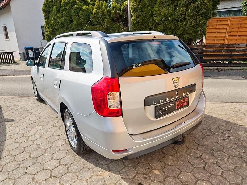 Gebraucht Dacia Logan MCV Prestige 90 PS (66 kW) 2013 Grau Kombi