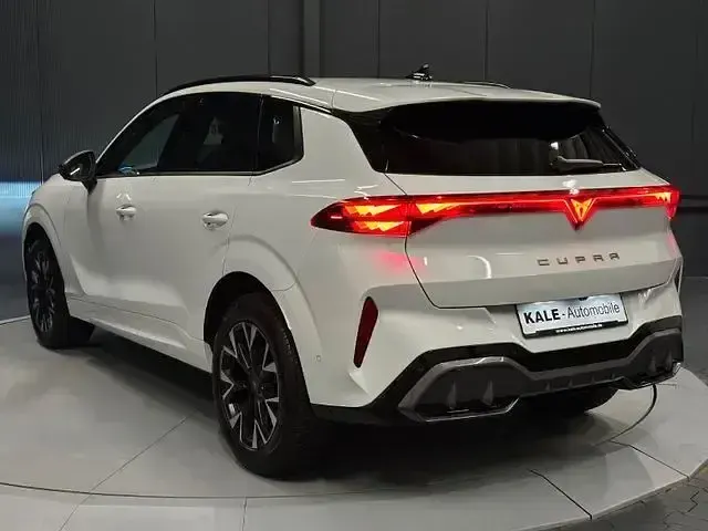 Second-hand Cupra Terramar 150 CP (110 kW) 2025 Alb SUV