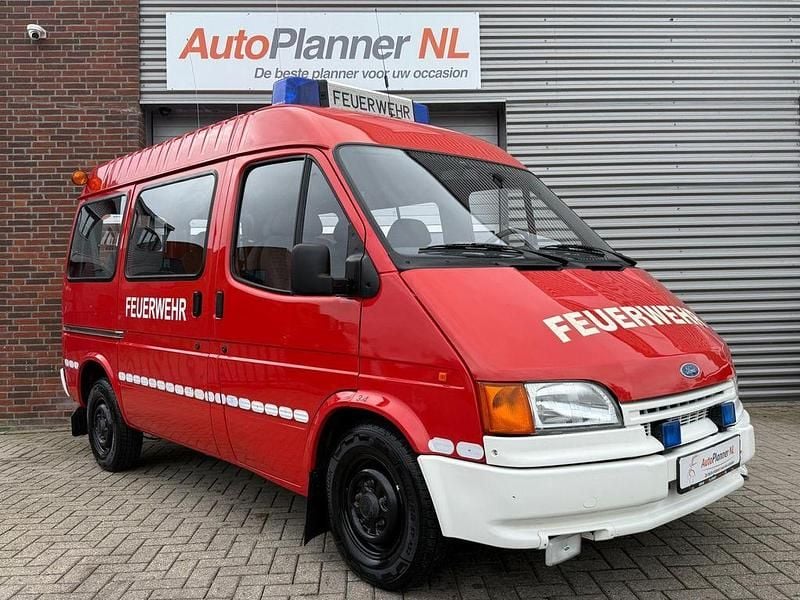 Gebraucht Ford Transit 98 PS (72 kW) 1992 Rot Van / Kleinbus
