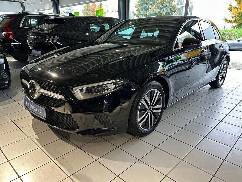 Gebraucht Mercedes A220 190 PS (139 kW) 2019 Schwarz Limousine
