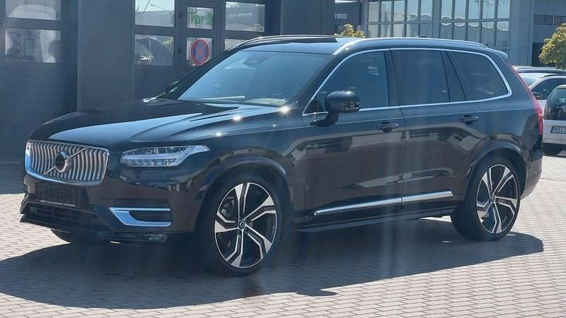 Gebraucht Volvo XC90 Plus 235 PS (172 kW) 2024 Onyx black metallic SUV