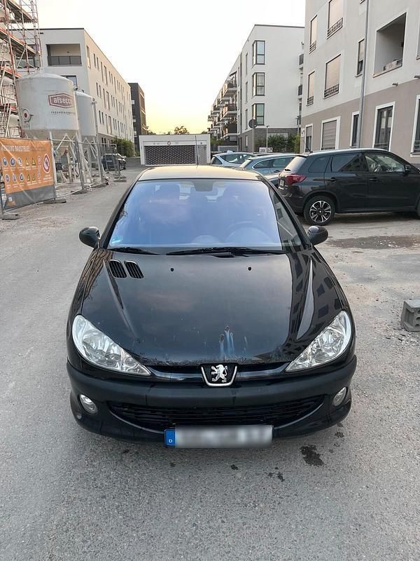 Schwarz Gebraucht 2002 Peugeot 206 Kleinwagen | 1.000 € (Fairer Preis) - Bild 1/4