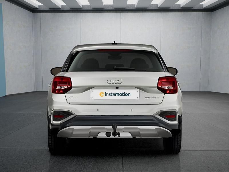 Gebraucht Audi Q2 150 PS (110 kW) 2024 Silber SUV