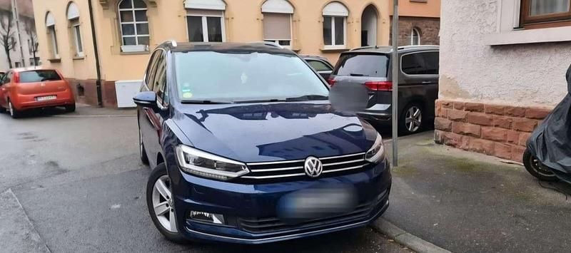 Gebraucht VW Touran Highline 190 PS (139 kW) 2016 Blau Van / Kleinbus