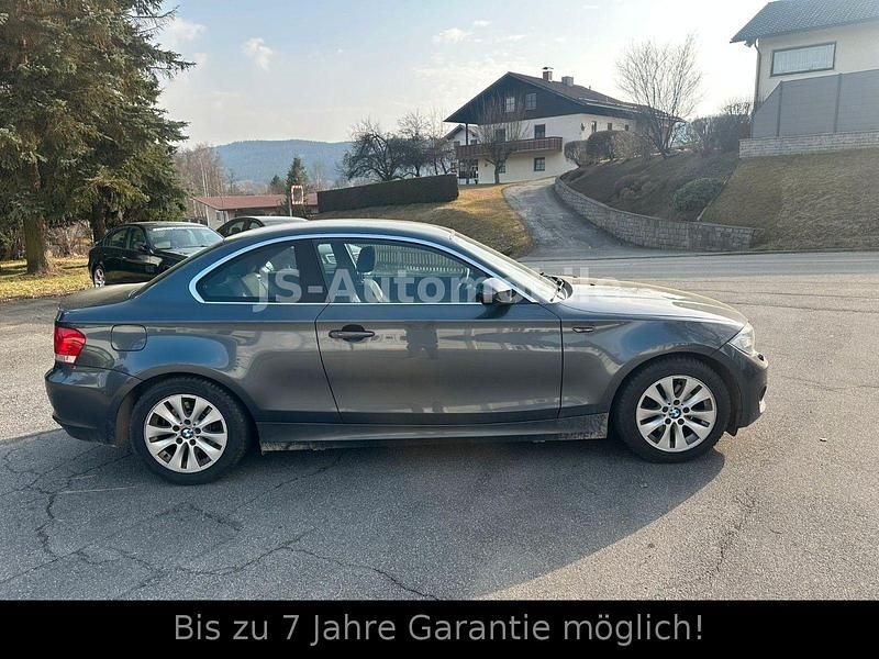 Gebraucht BMW 118 Coupé Advantage 143 PS (105 kW) 2013 Grau Coupé