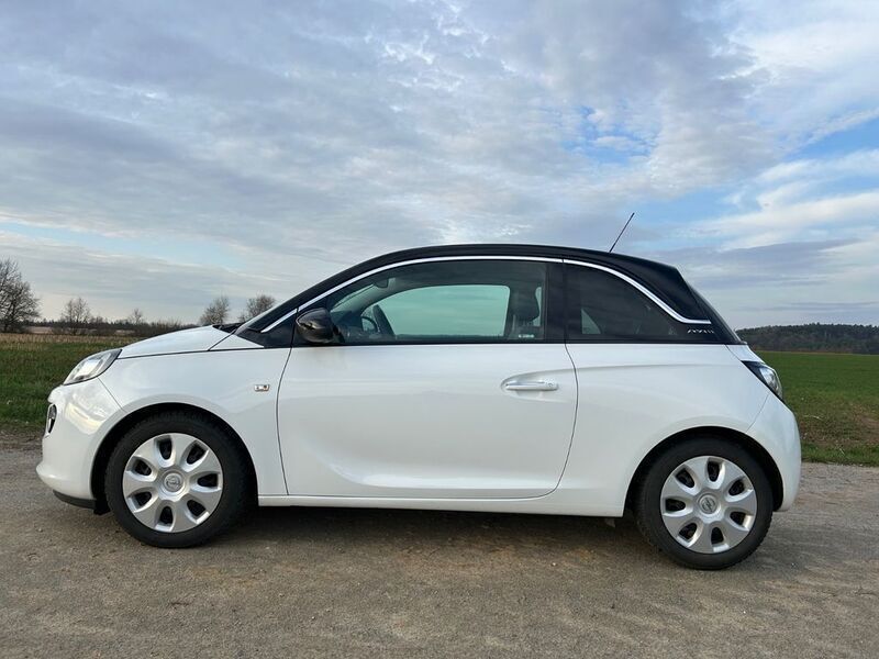 Weiß Gebraucht 2017 Opel Adam Glam Kleinwagen | 10.000 € (Fairer Preis) - Bild 1/4