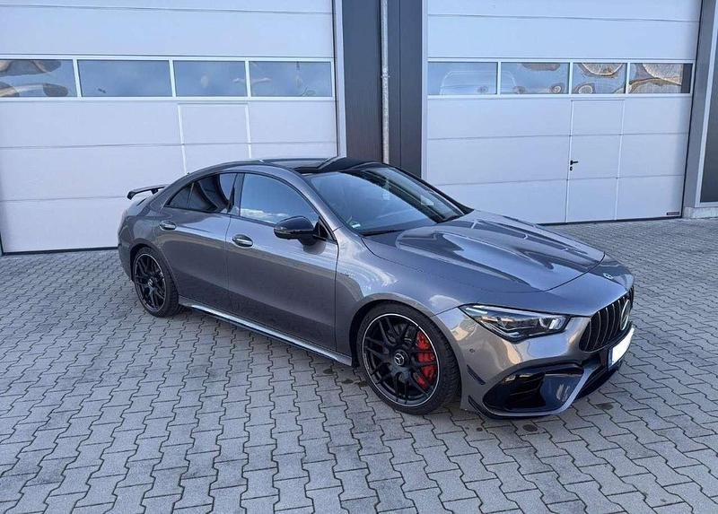 Gebraucht Mercedes CLA45 AMG AMG 421 PS (309 kW) 2024 Coupé