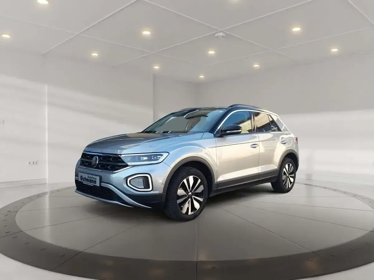 Gebraucht VW T-Roc Goal 150 PS (110 kW) 2025 Pyritsilber metallic SUV