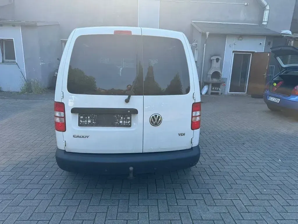 Gebraucht VW Caddy Trendline 75 PS (55 kW) 2012 Weiß Van / Kleinbus