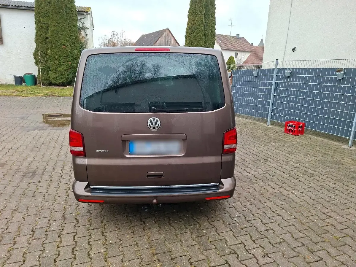 Usata VW T5 180 CV (132 kW) 2013 Marrone Furgone