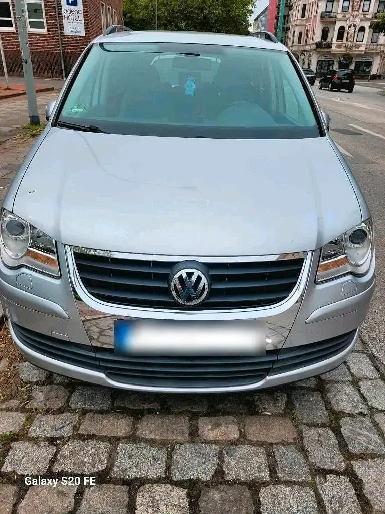Gebraucht VW Touran 140 PS (102 kW) 2008 Silber Van / Kleinbus