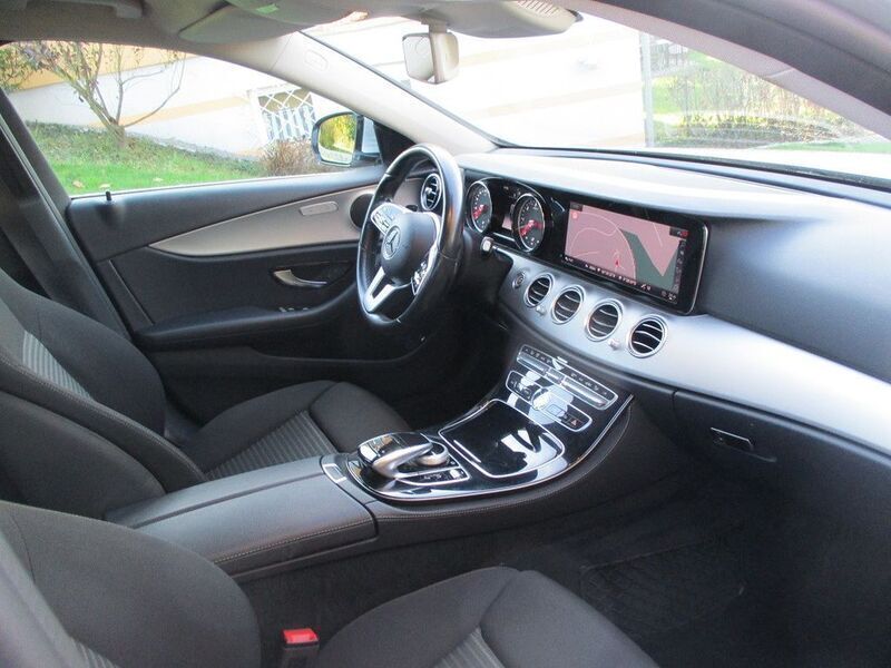Gebraucht Mercedes E400 340 PS (250 kW) 2019 Silber metallic Kombi