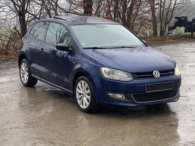 Gebraucht VW Polo 105 PS (77 kW) 2013 Blau Kleinwagen