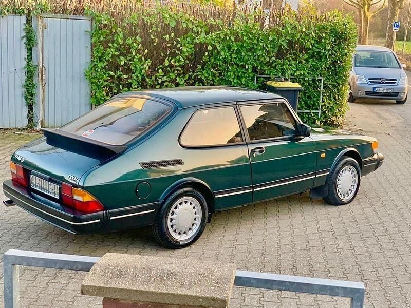 Gebraucht Saab 900 131 PS (96 kW) 1993 Grün Coupé