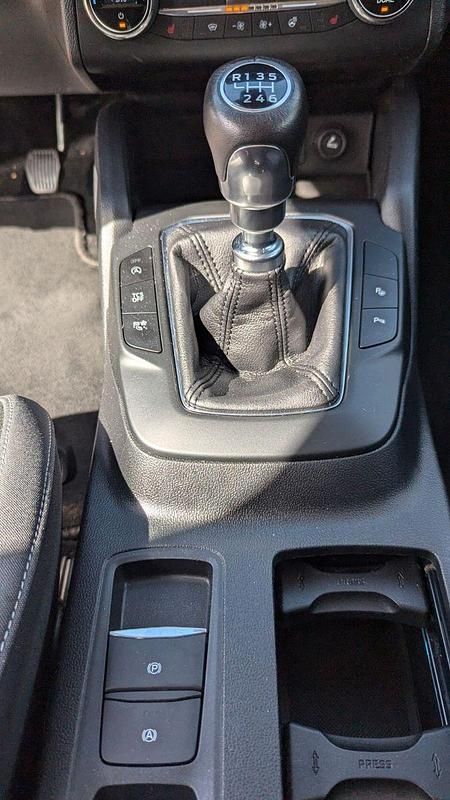 Gebraucht Ford Focus 150 PS (110 kW) 2019 Silber Kombi