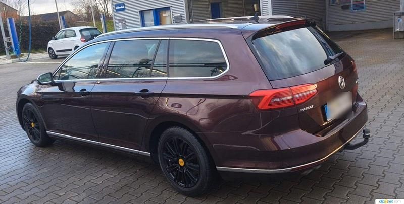 Gebraucht VW Passat Highline 190 PS (139 kW) 2015 Rot Kombi