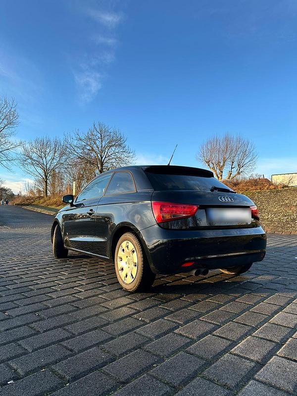 Gebraucht Audi A1 122 PS (89 kW) 2011 Schwarz Kleinwagen