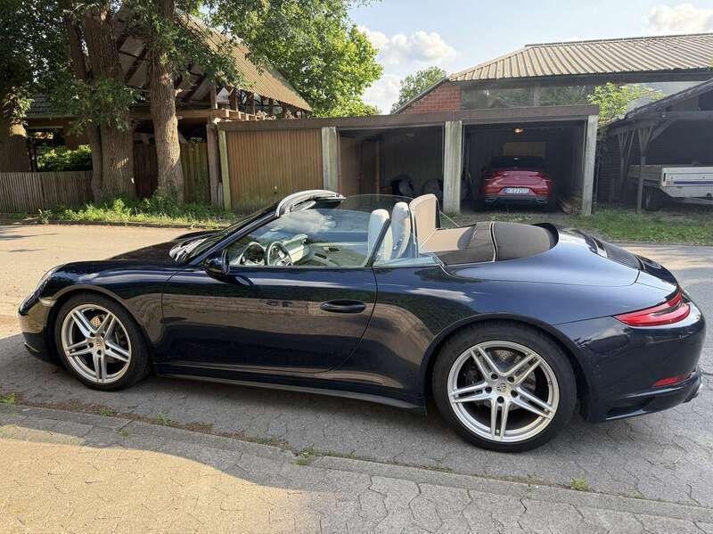 Blau Gebraucht 2016 Porsche 911 Carrera 4 Cabriolet Cabrio | 91.000 € (Fairer Preis) - Bild 1/4
