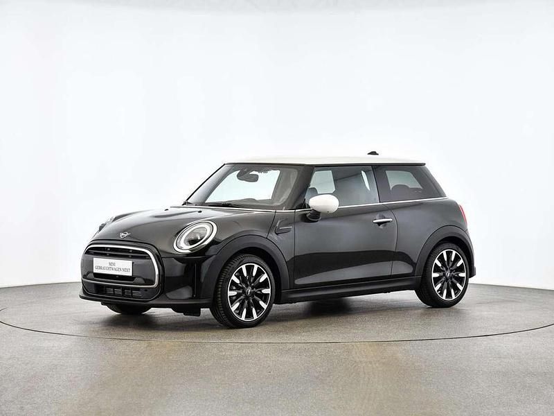 Schwarz Gebraucht 2024 Mini Cooper Kleinwagen | 26.612 € (Fairer Preis) - Bild 1/4