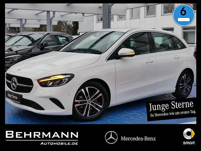 Unilack polarweiß Gebraucht 2024 Mercedes B200 Progressive Van / Kleinbus | 33.890 € (Etwas zu teuer) - Bild 1/2