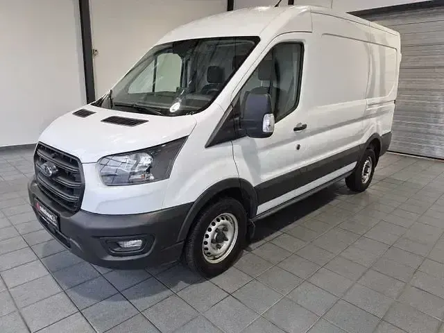 Gebraucht Ford Transit 131 PS (96 kW) 2022 Weiß Van