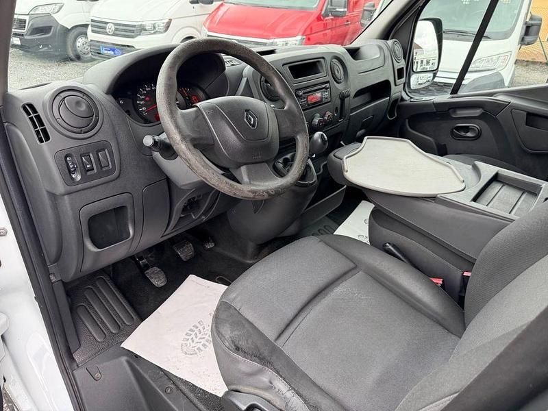 Gebraucht Renault Master 131 PS (96 kW) 2019 Weiß Van / Kleinbus